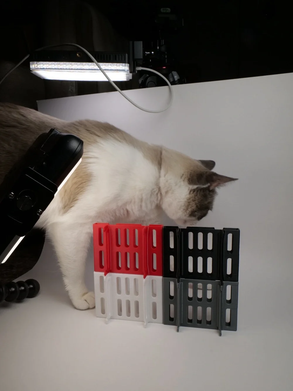 Custom Charging Dock Holder – 3D Printed